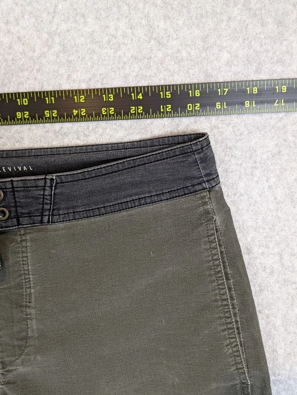 Roark Revival Well Worn Board Shorts Men's 32 Green Hybrid Hiking